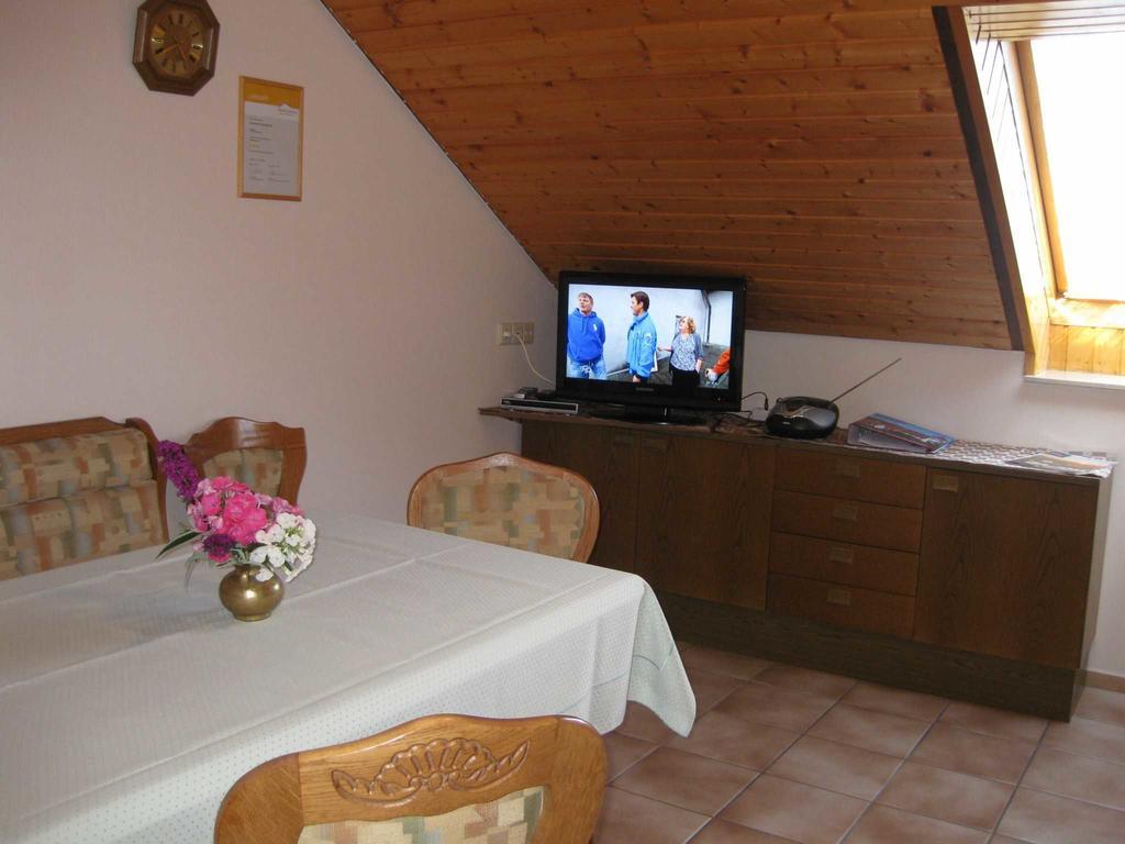 דירות Bräunlingen Haus Rehblick מראה חיצוני תמונה